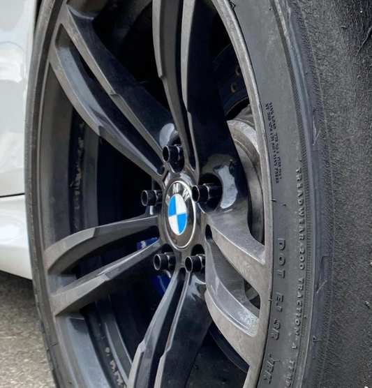BMW F-Chassis & G-Chassis 65mm Black Stud Kit 14×1.25