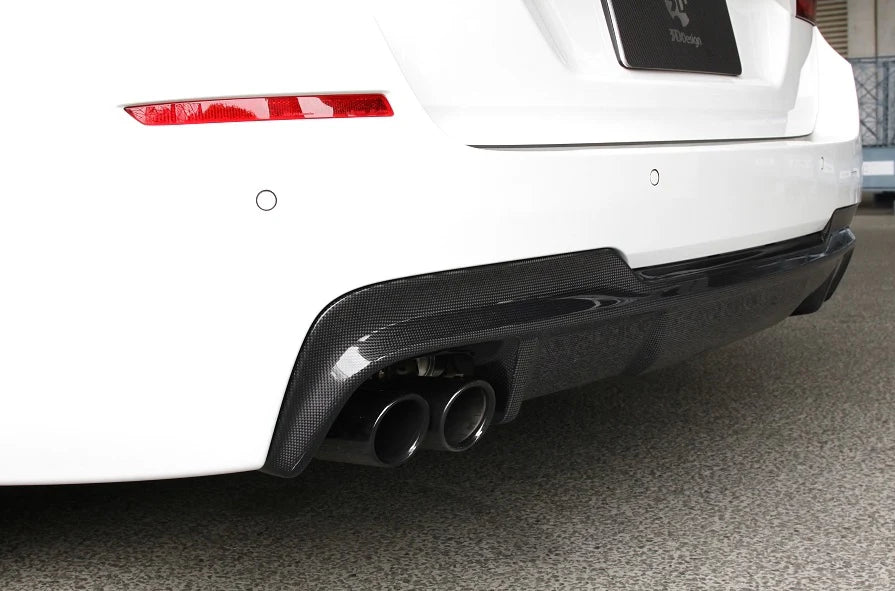 BMW F10 / F11 5-Series 3D Design Carbon Fiber Rear Diffuser