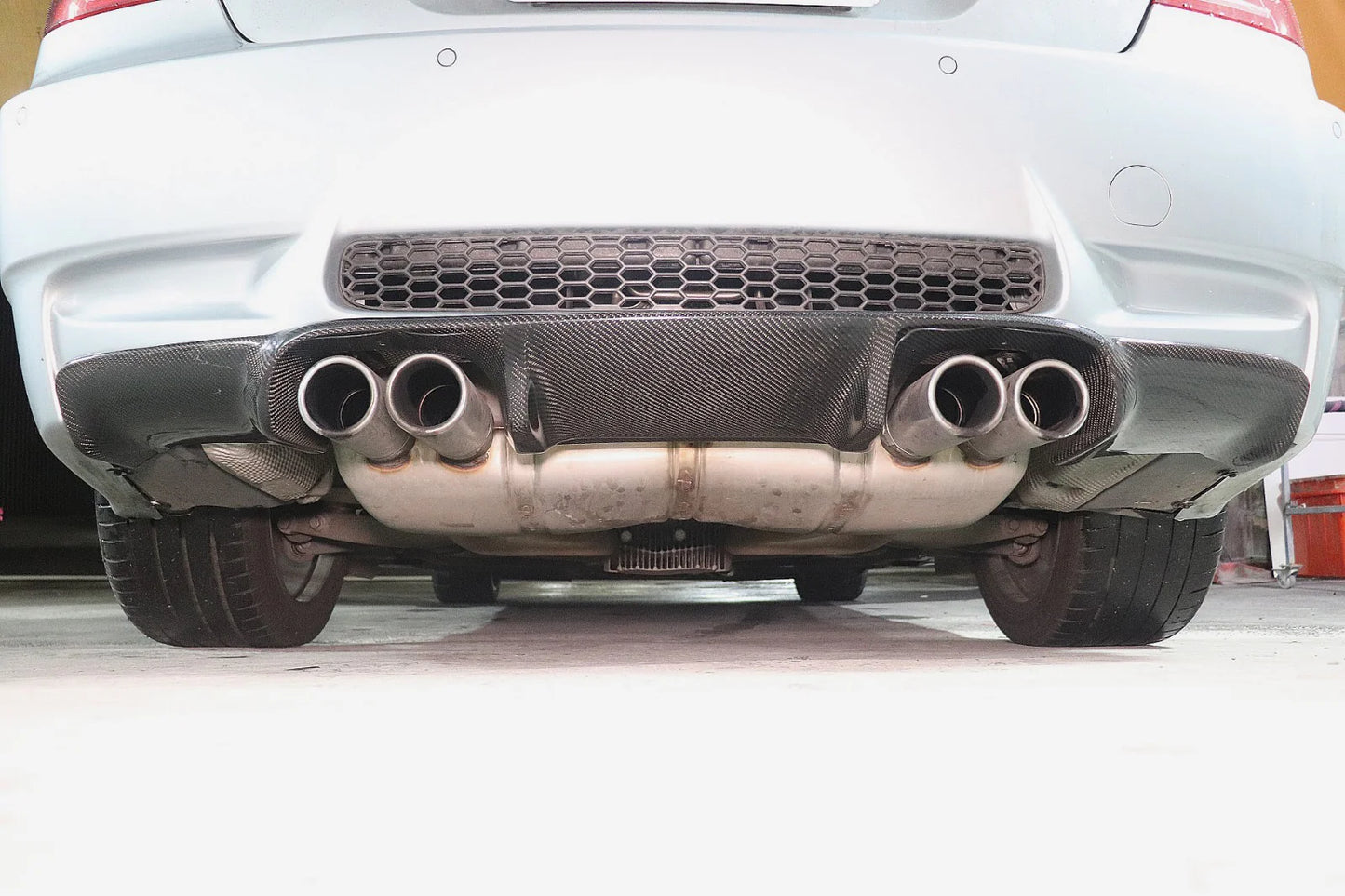 BMW E92 M3 & E93 M3 Carbon Fiber Rear Diffuser 3D Style