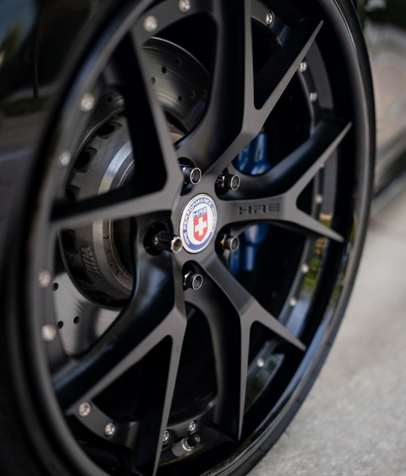 BMW F-Chassis & G-Chassis 78mm Adapter / Conversion Stud 14×1.25-12×1.5 Black Bullet Nose Stud Kit