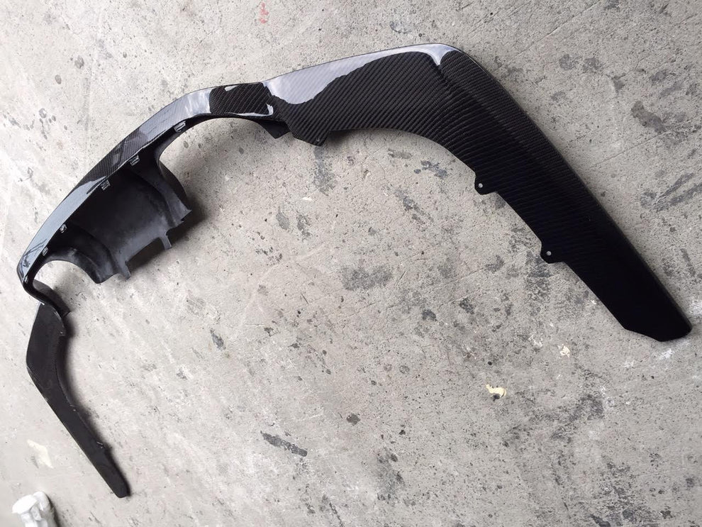 BMW F80 M3 & F82/F83 M4 3D Style Carbon Fiber Diffuser