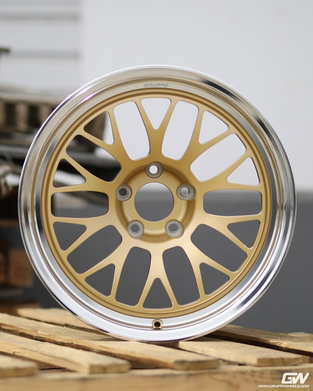 Gruppe Wheels CS10R Forged