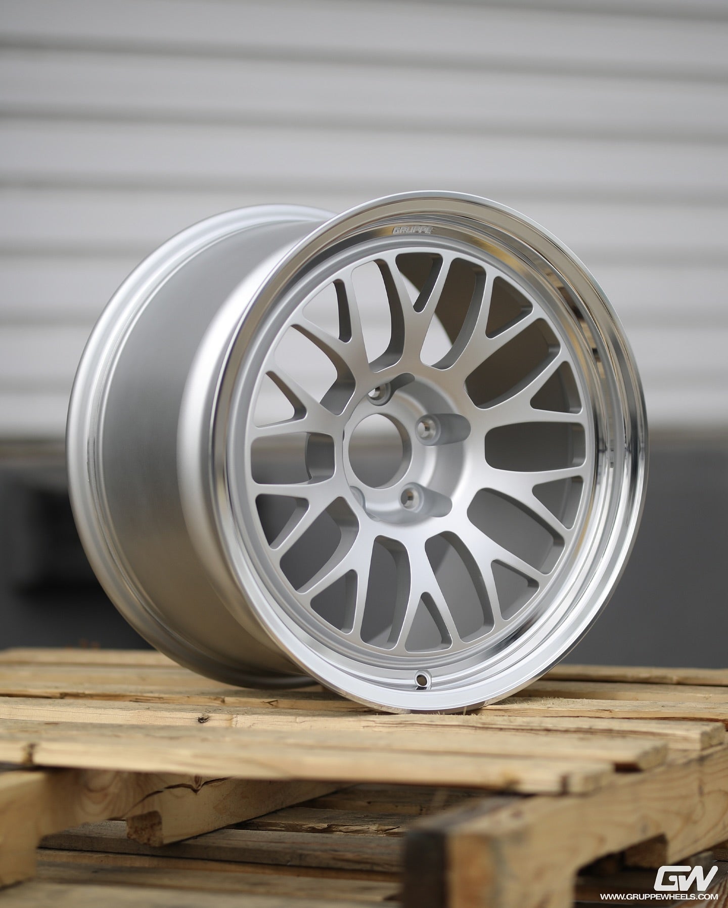 Gruppe Wheels CS10R Forged