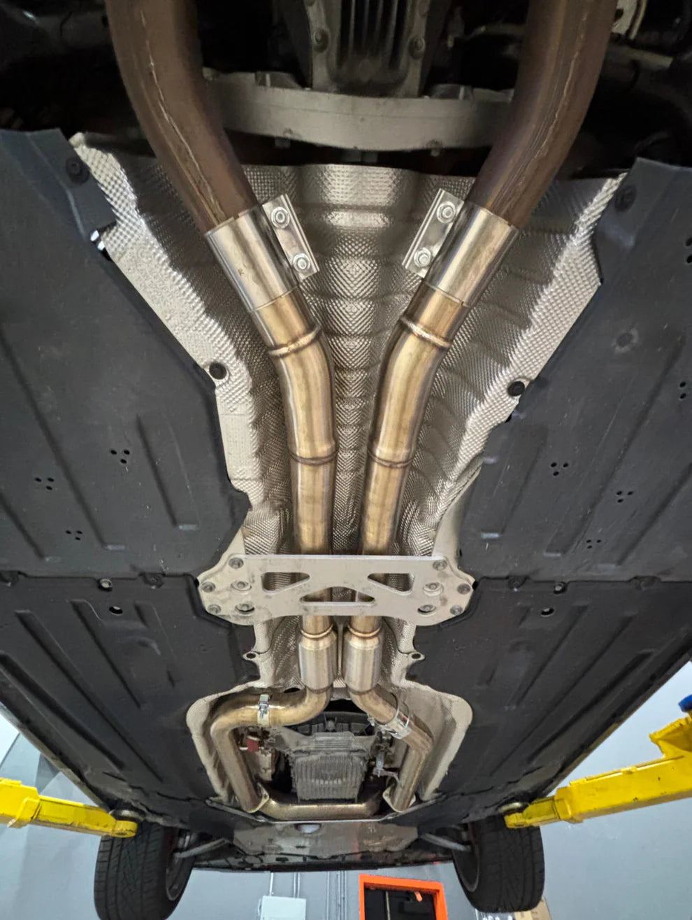 No X Pipe? H Pipe option for the G8X M3 and M4.