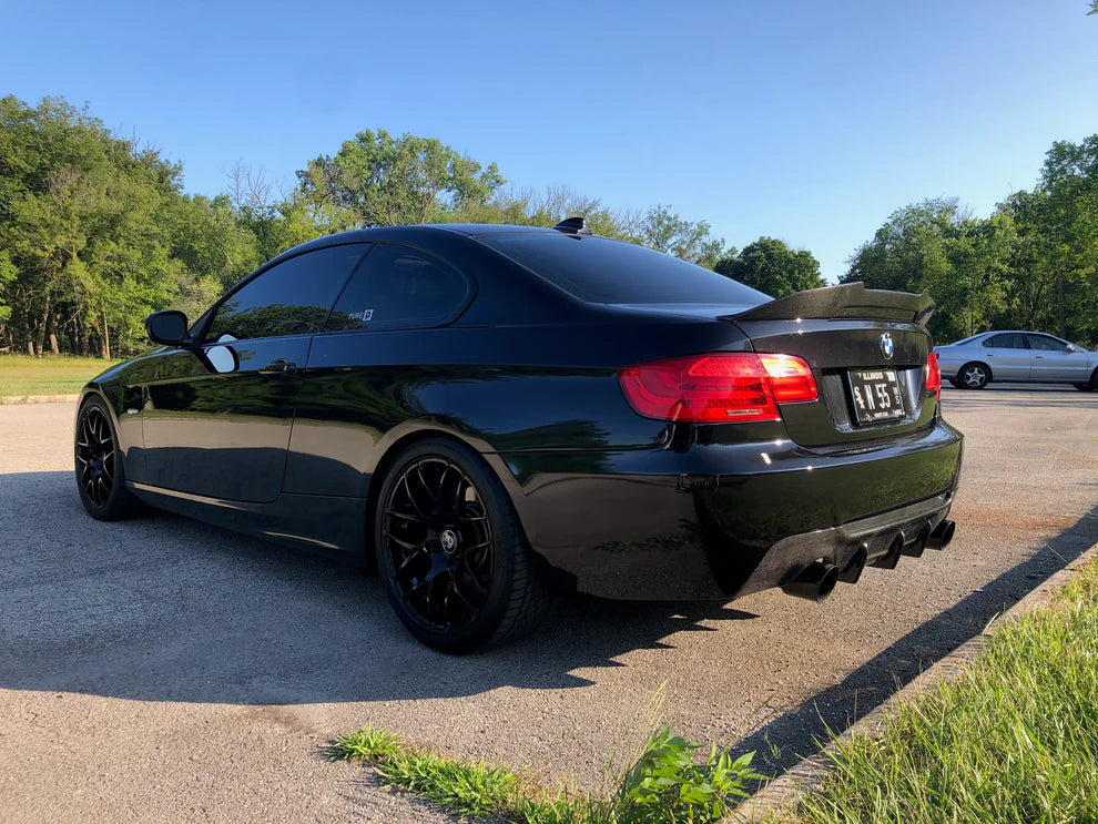 BMW E9X 3-Series Carbon Fiber V2 Spoiler