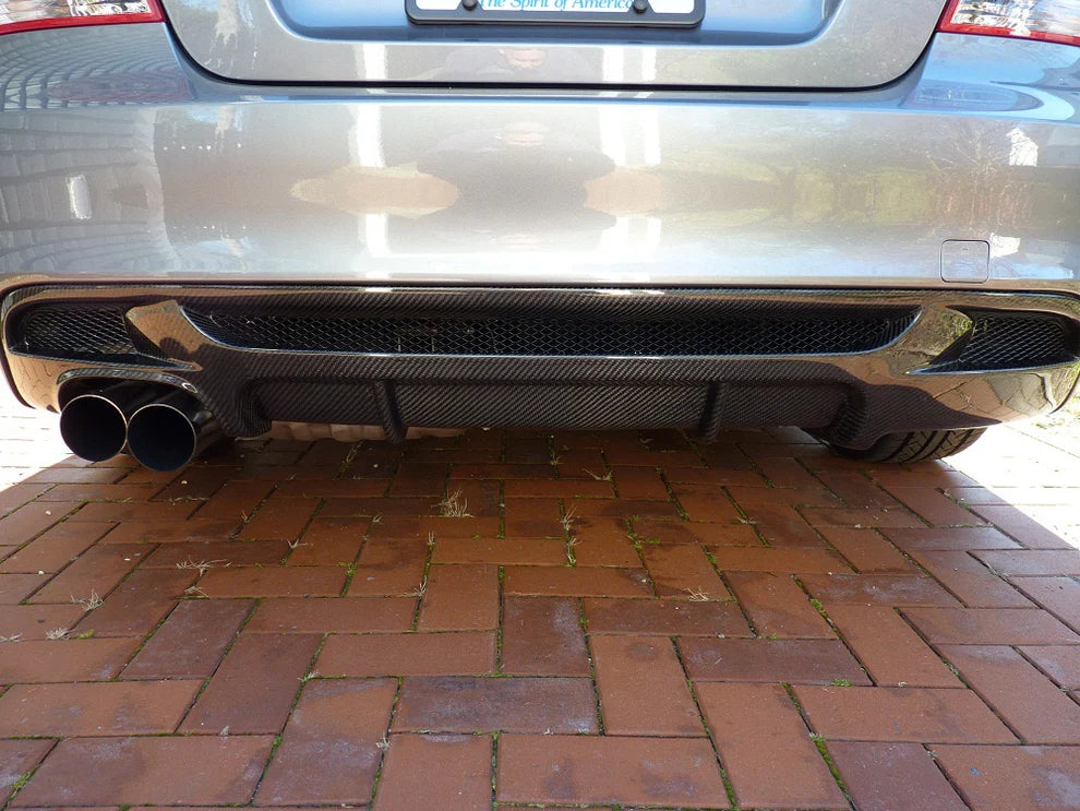 BMW E82 1-Series P Style Carbon Fiber Diffuser