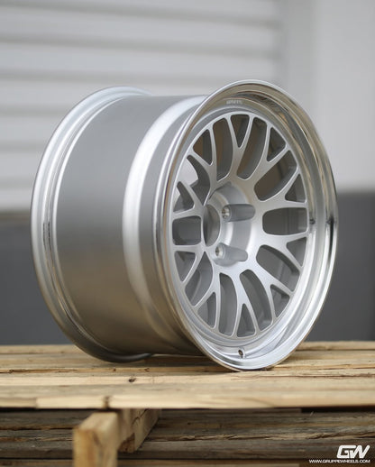 Gruppe Wheels CS10R Forged