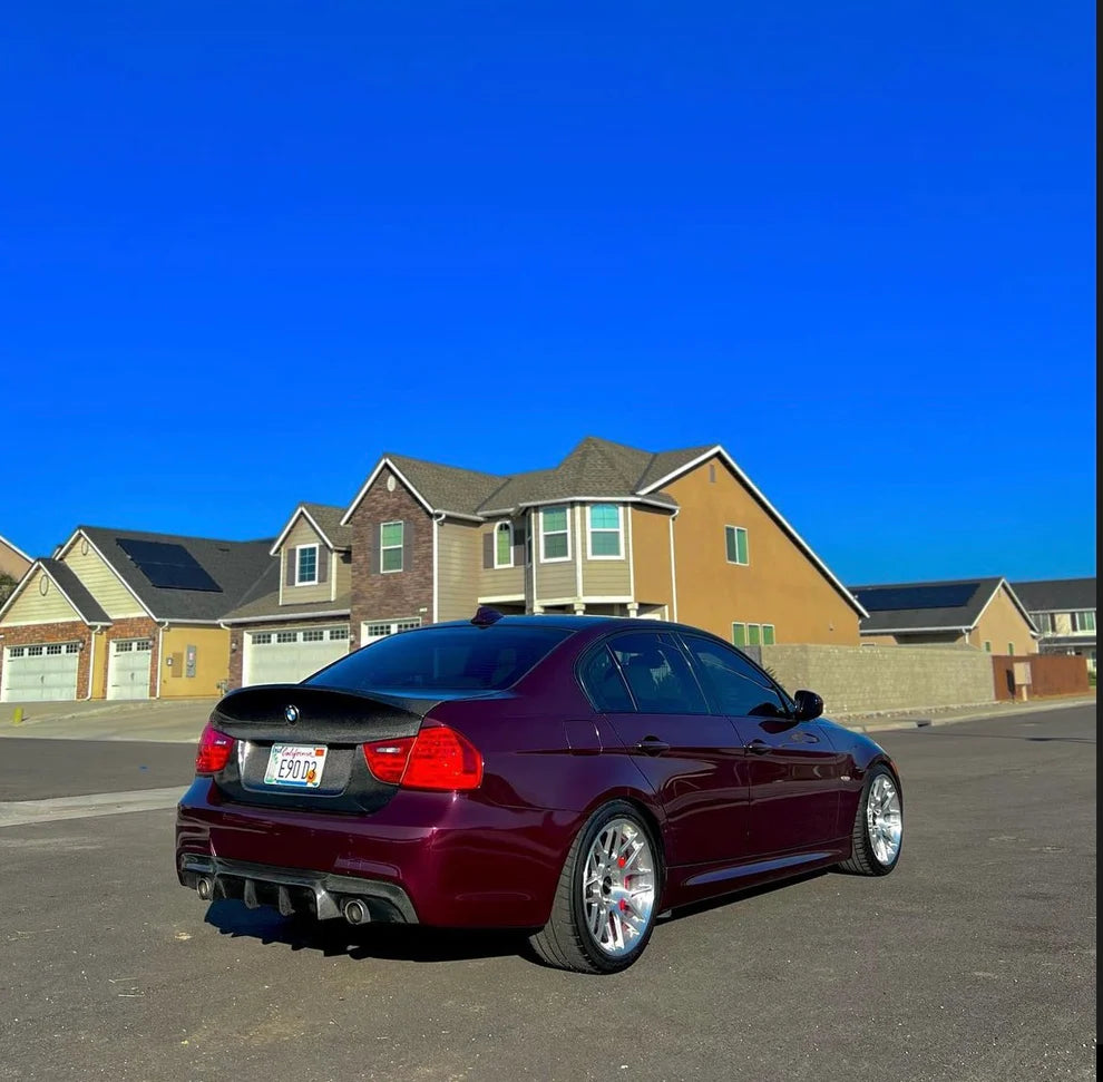 BMW E90 3-Series V3 Carbon Fiber Diffuser